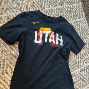 Utah Arch Nike Tee